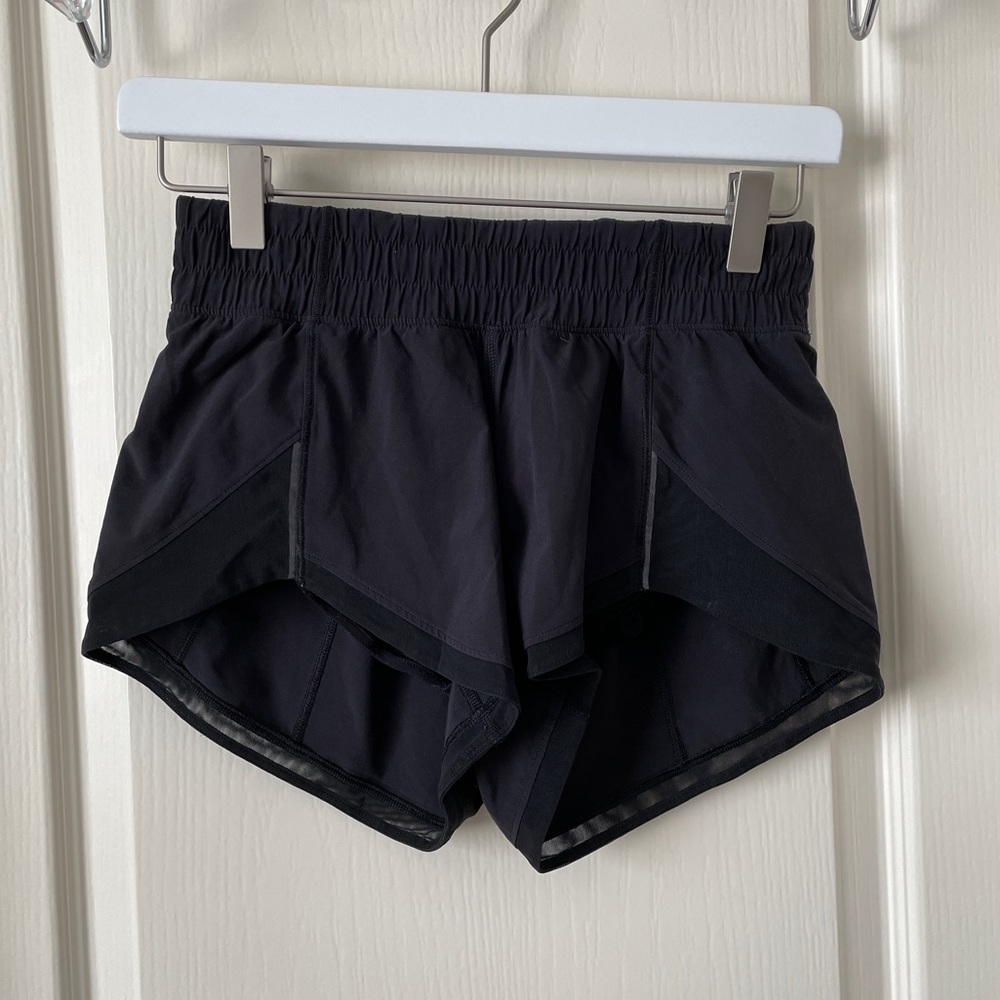 lululemon running shorts 2.5”
